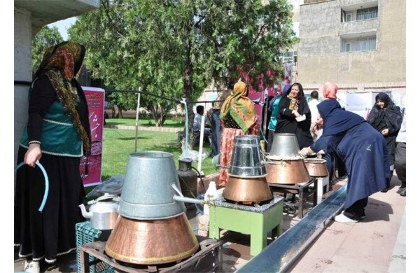  مراحل عرق گیری از گیاهان